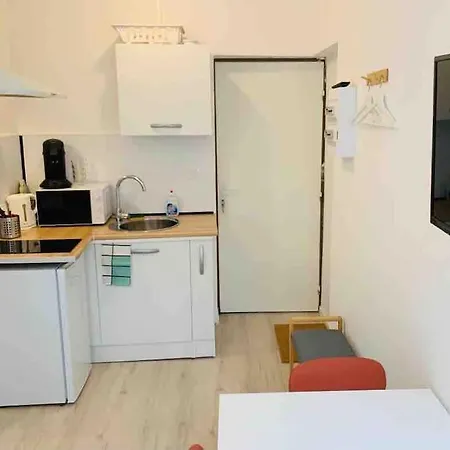 A 6 Min A Pied Du Centre Appartamento *